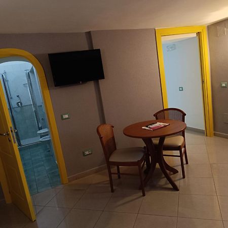 Buono B&B Naples Luaran gambar
