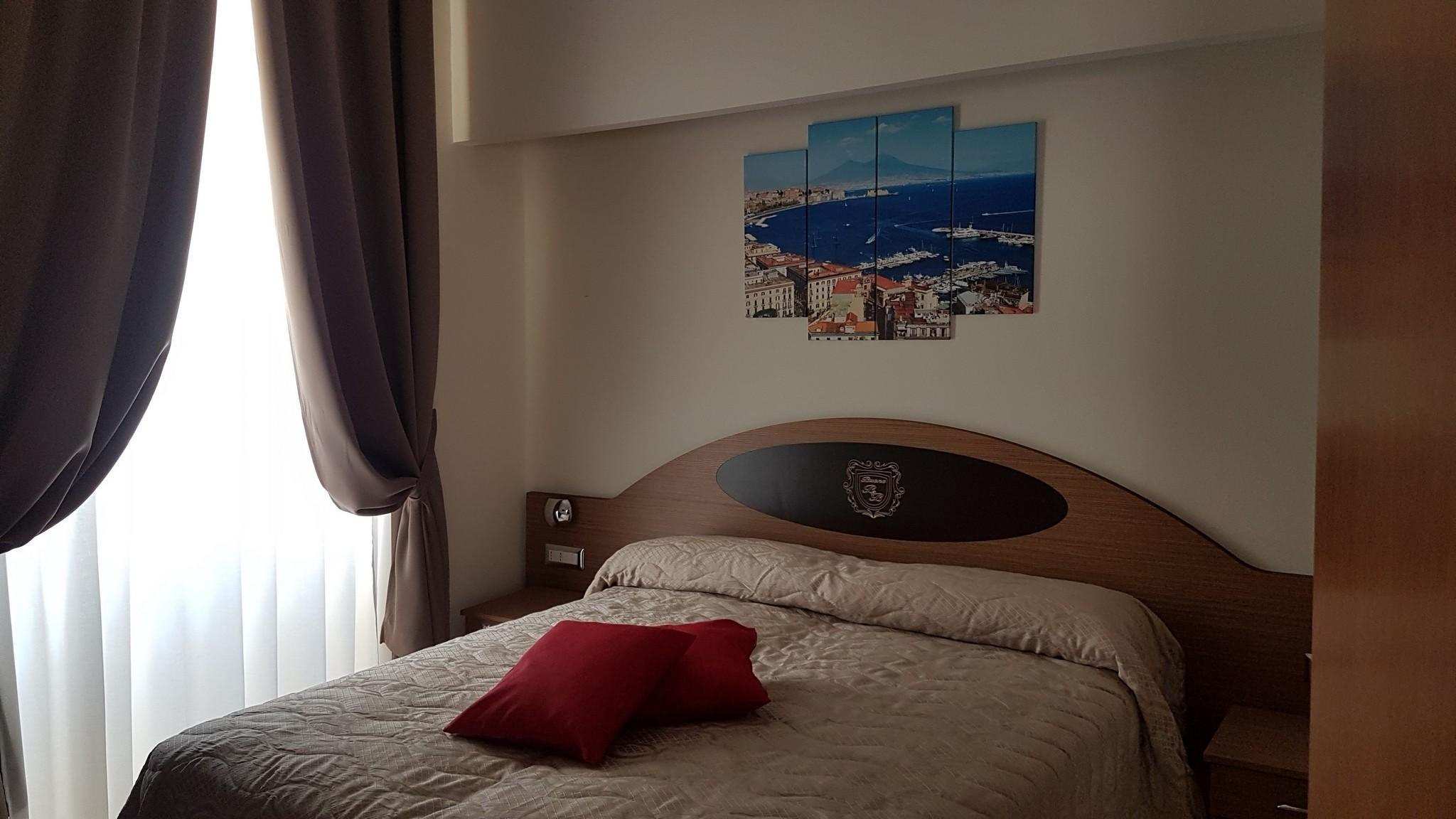 Buono B&B Naples Luaran gambar