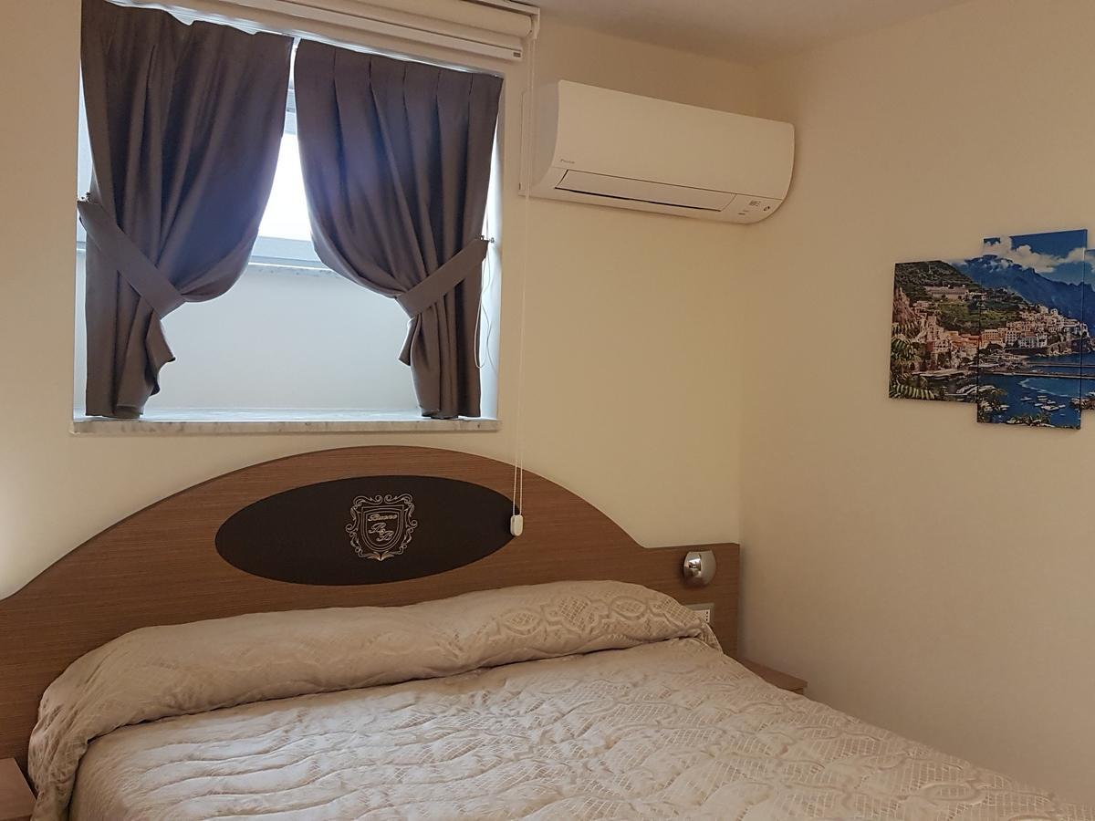 Buono B&B Naples Luaran gambar